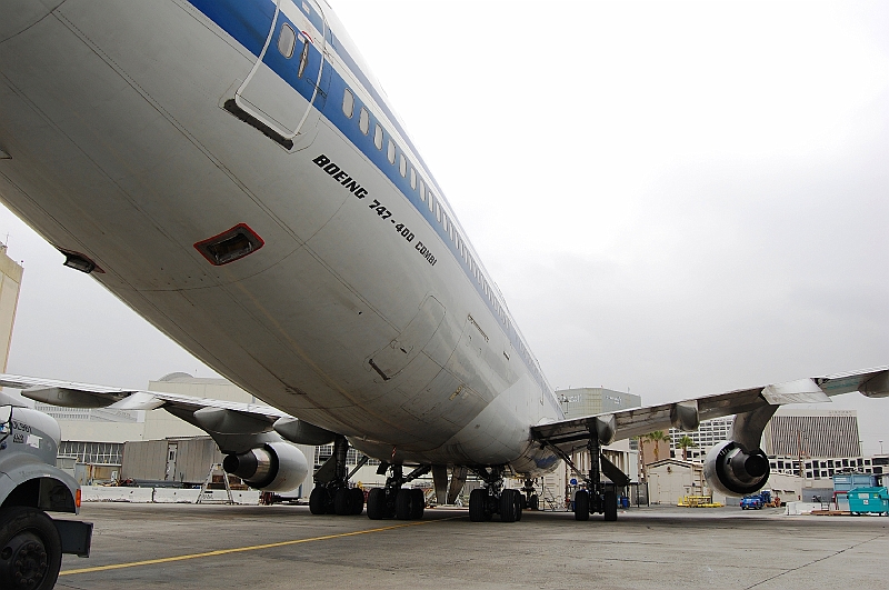 lax May9 2008 (141).JPG